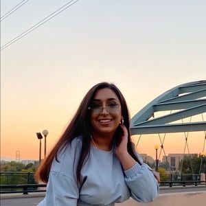 Meet your Posher, Polette